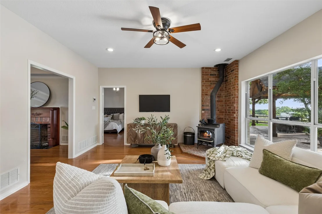 Photo of 4120 Rigsby Lane
