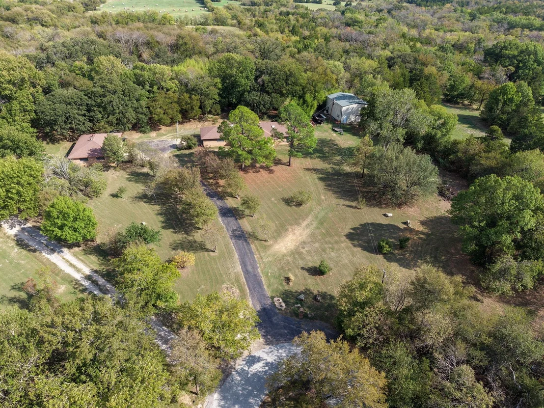 Photo of 82 Shawnee Circle