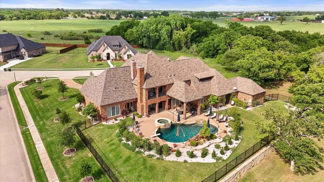 Photo of 103 Oak Grove Lane