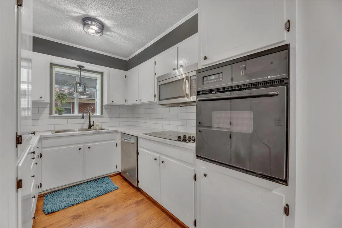 Photo of 204 Juniper Street