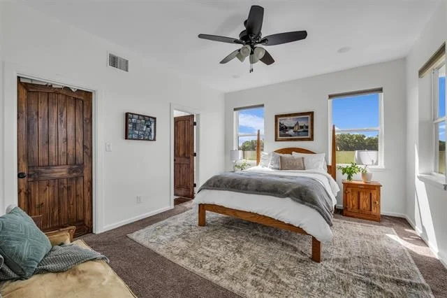Photo of 211 Knust Circle
