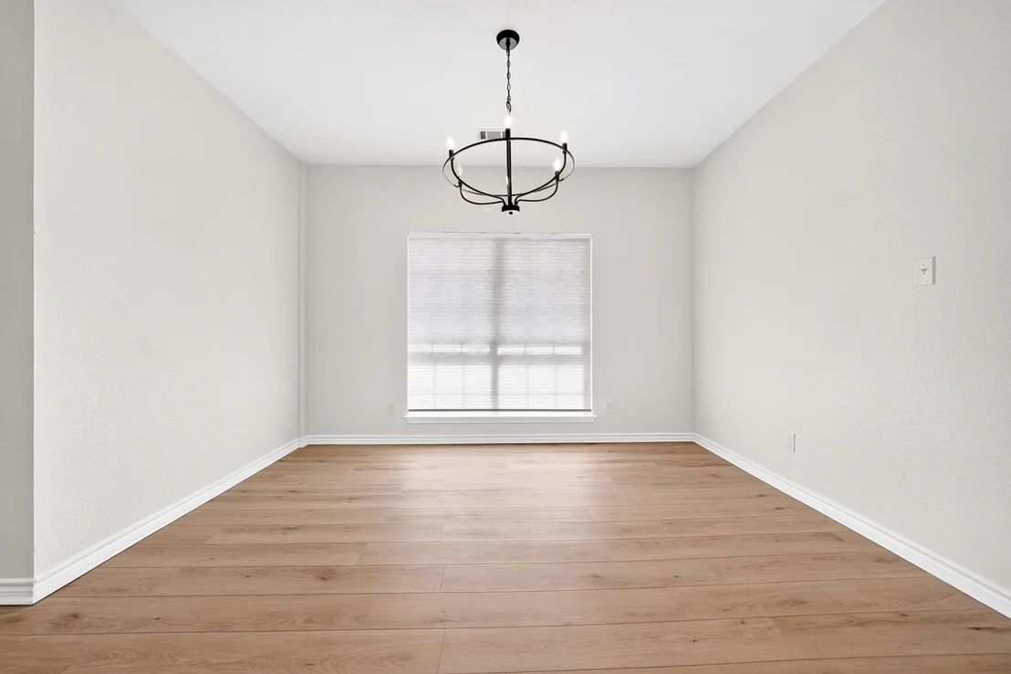 Photo of 7606 Harbor Drive