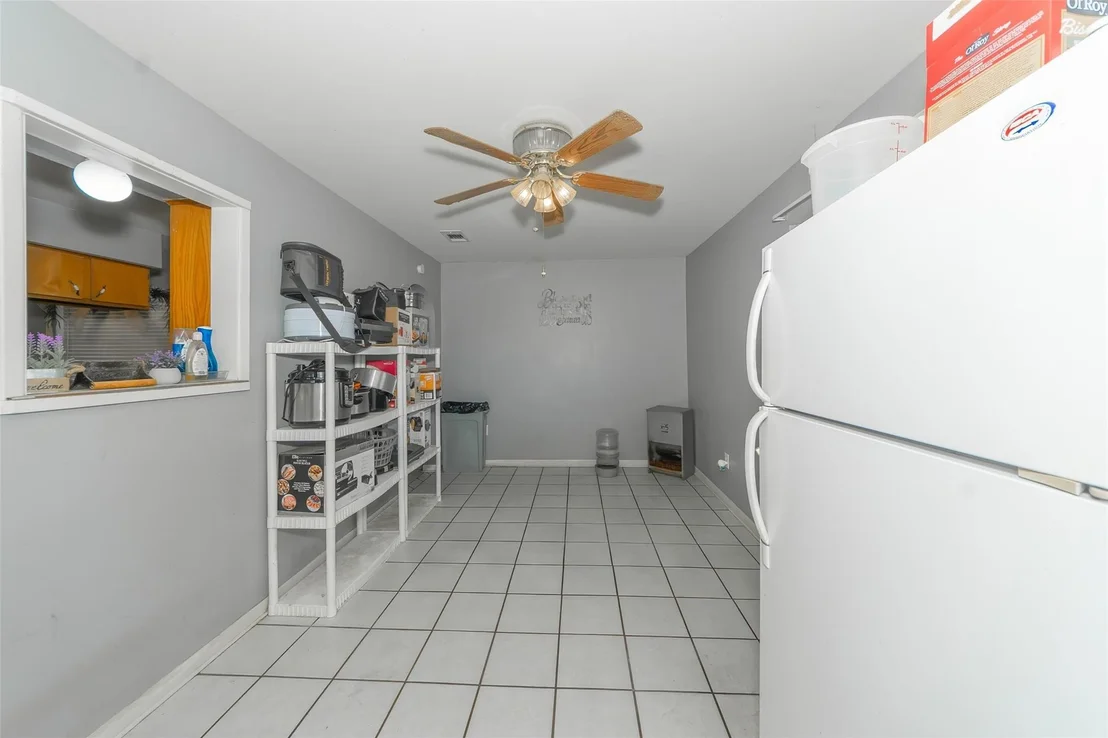 Photo of 189 Lee Boulevard