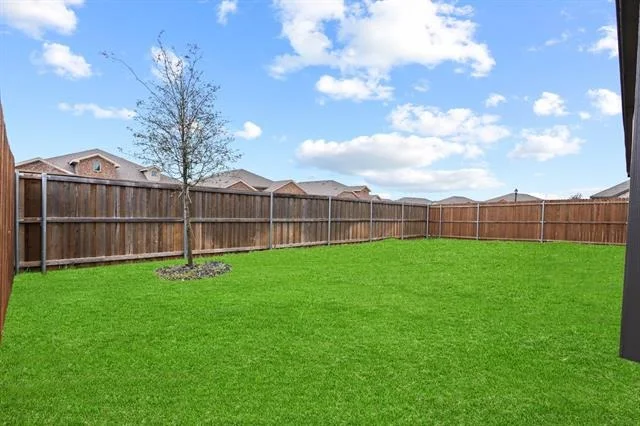 Photo of 908 Madeline Lane