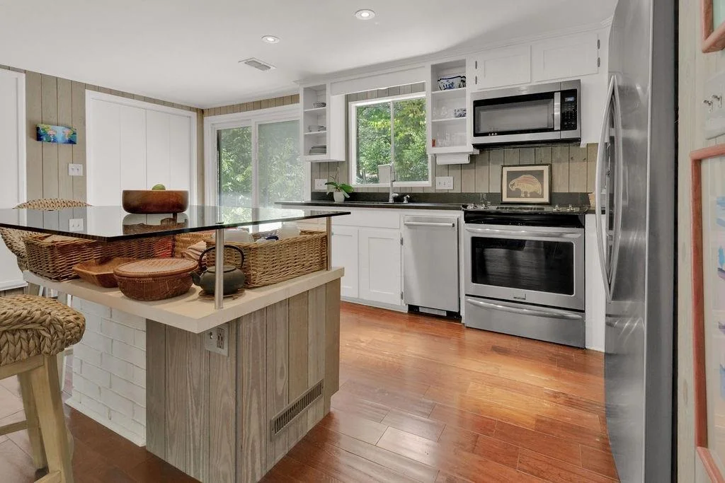 Photo of 1332 Hideaway Lane West