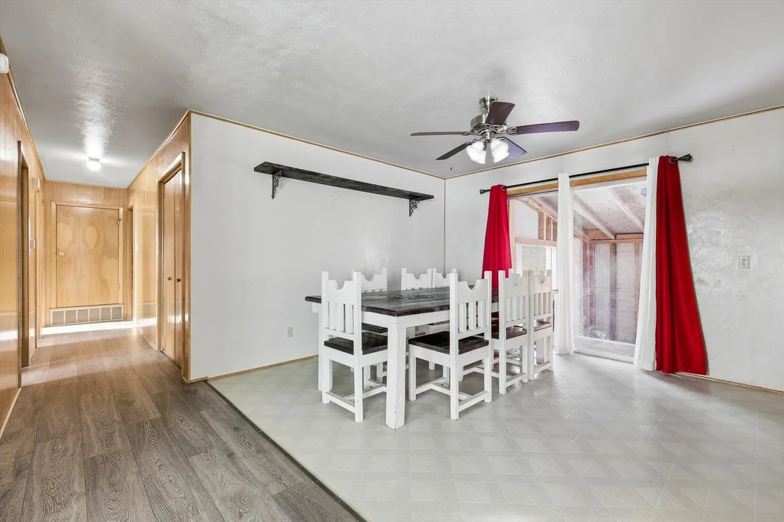 Photo of 107 N 7th Street
