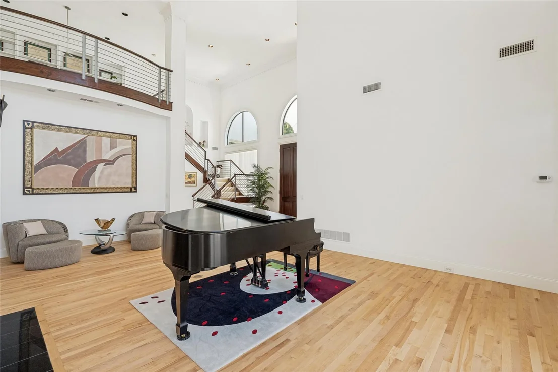 Photo of 5920 Mcfarland Drive
