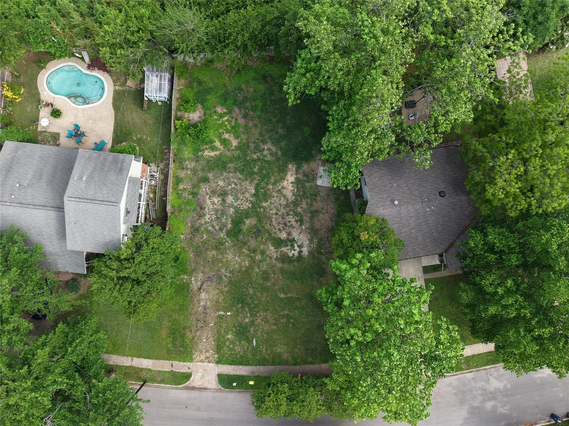 Photo of 7231 Syracuse Drive