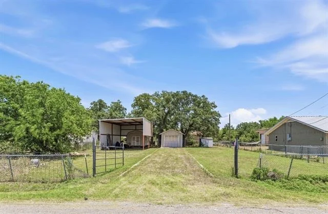 Photo of 3650 County Road 592