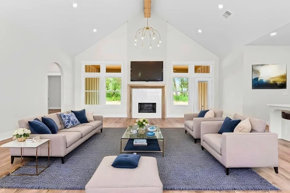 Photo of 17300 Woodcrest Circle