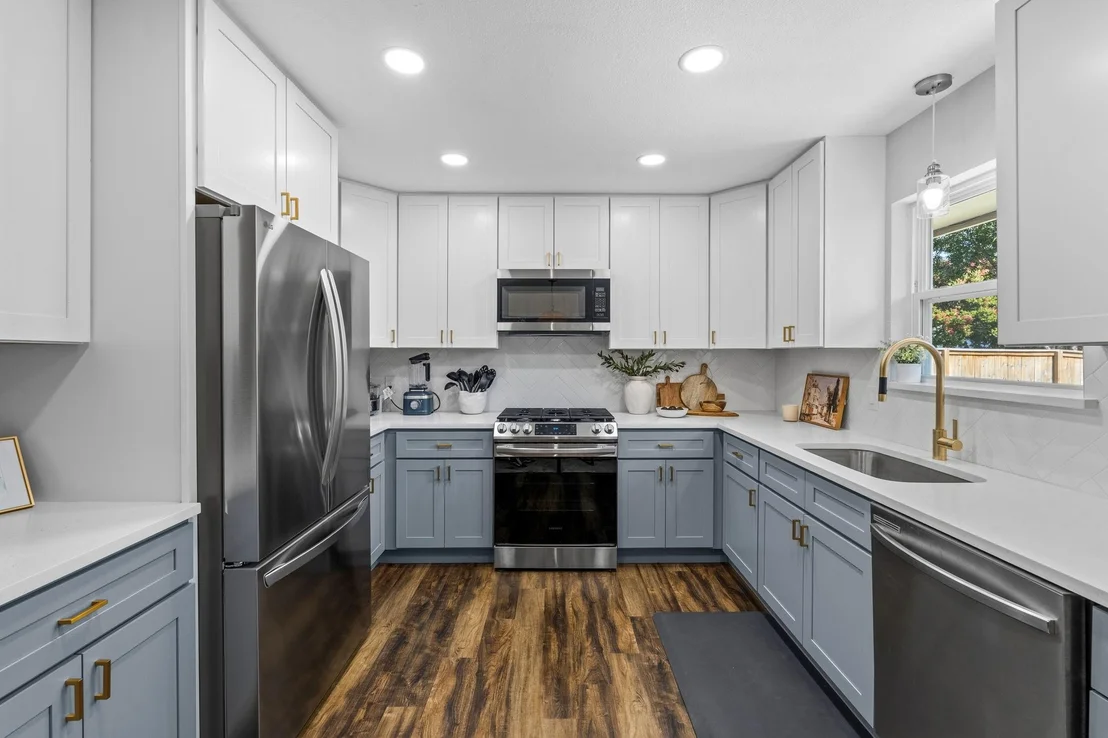 Photo of 2403 Silverthorne Drive