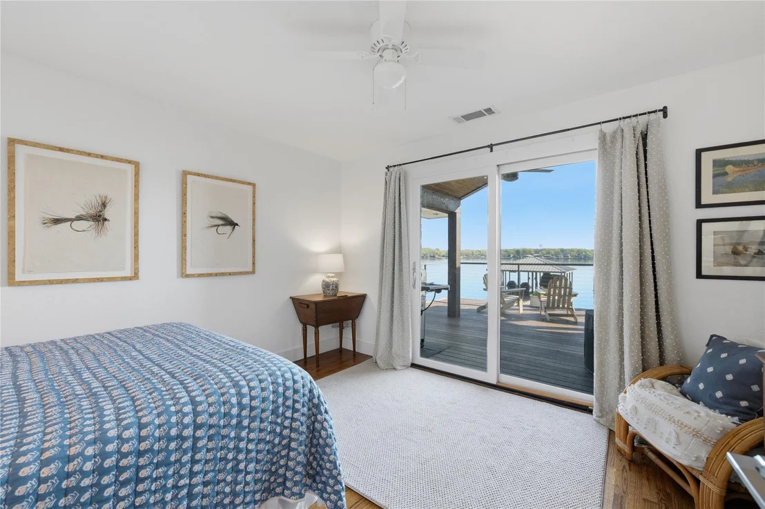 Photo of 648 Enchanted Isles Drive