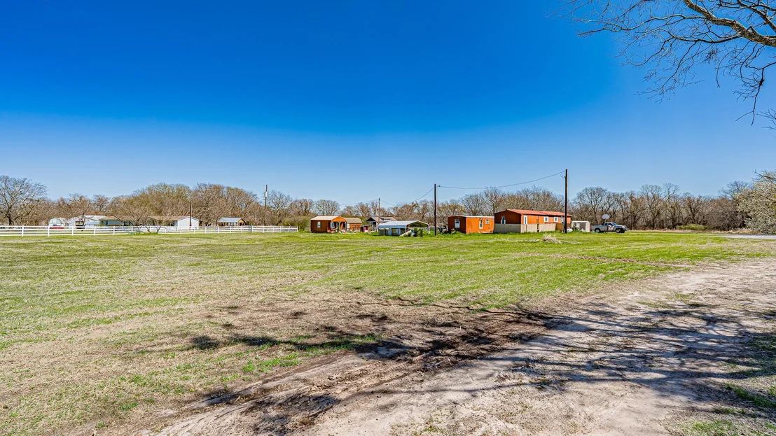 Photo of 528 Stonegate Drive