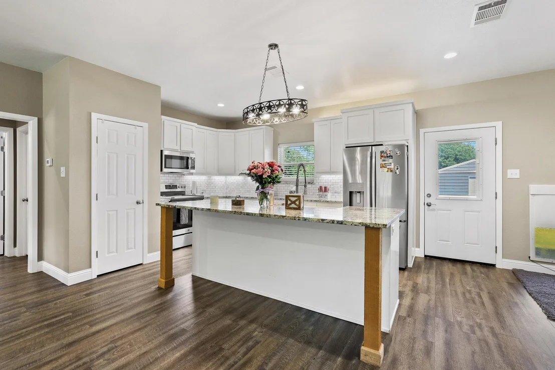 Photo of 2658 Oak Ridge Road