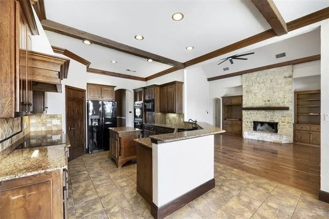 Photo of 1501 Willow Tree Drive