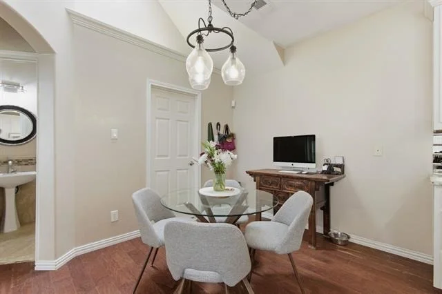 Photo of 8644 Forest Glen Drive