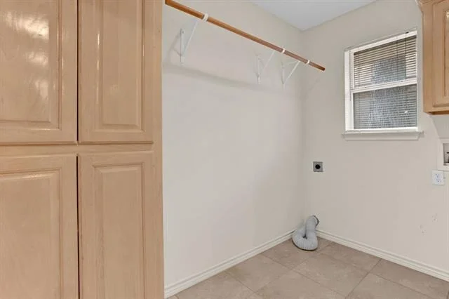 Photo of 1633 Brookhollow Drive
