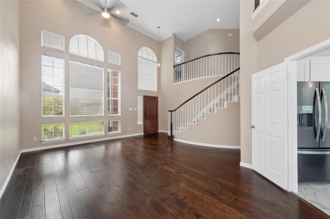 Photo of 937 Parker Drive