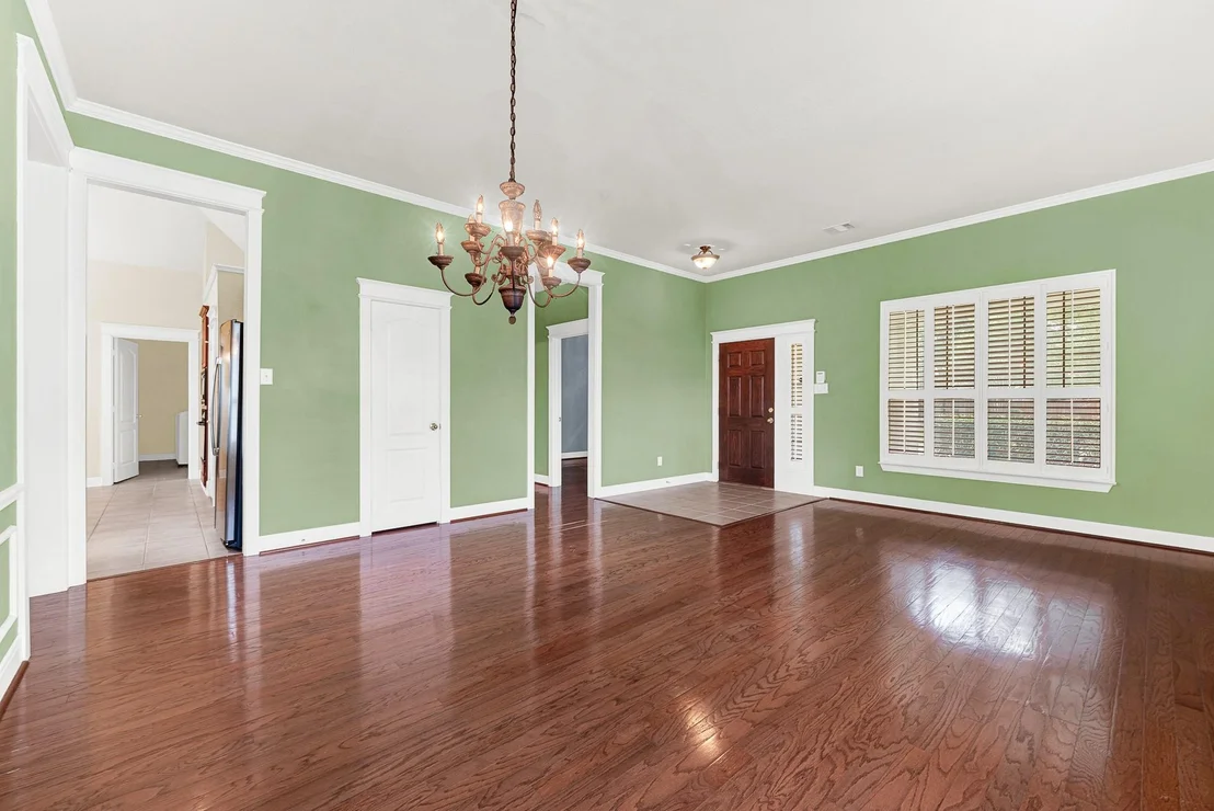 Photo of 630 Candlewood Trail