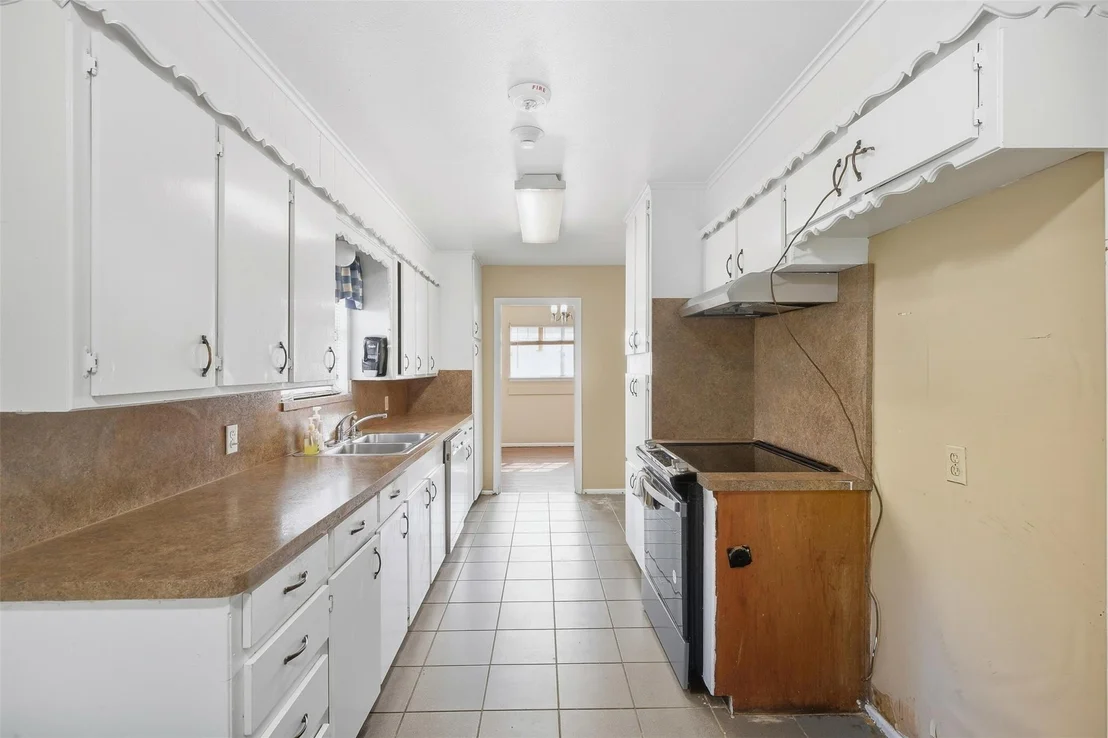 Photo of 5682 Worrell Drive