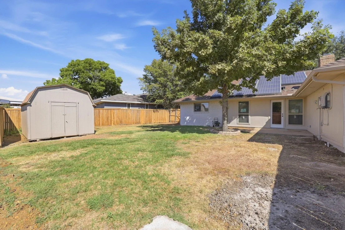 Photo of 924 Edgefield Trail