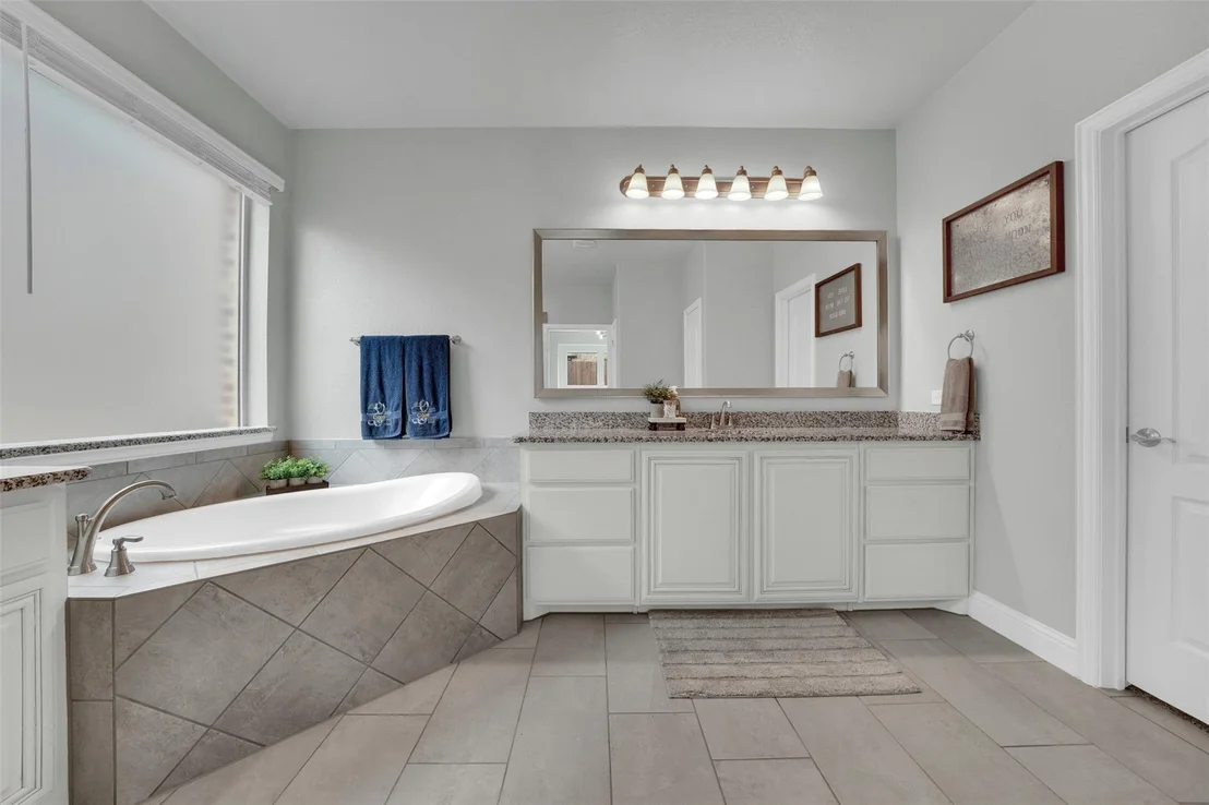 Photo of 1108 Canterbury Lane