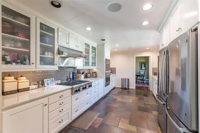 Photo of 1533 Elmwood Drive