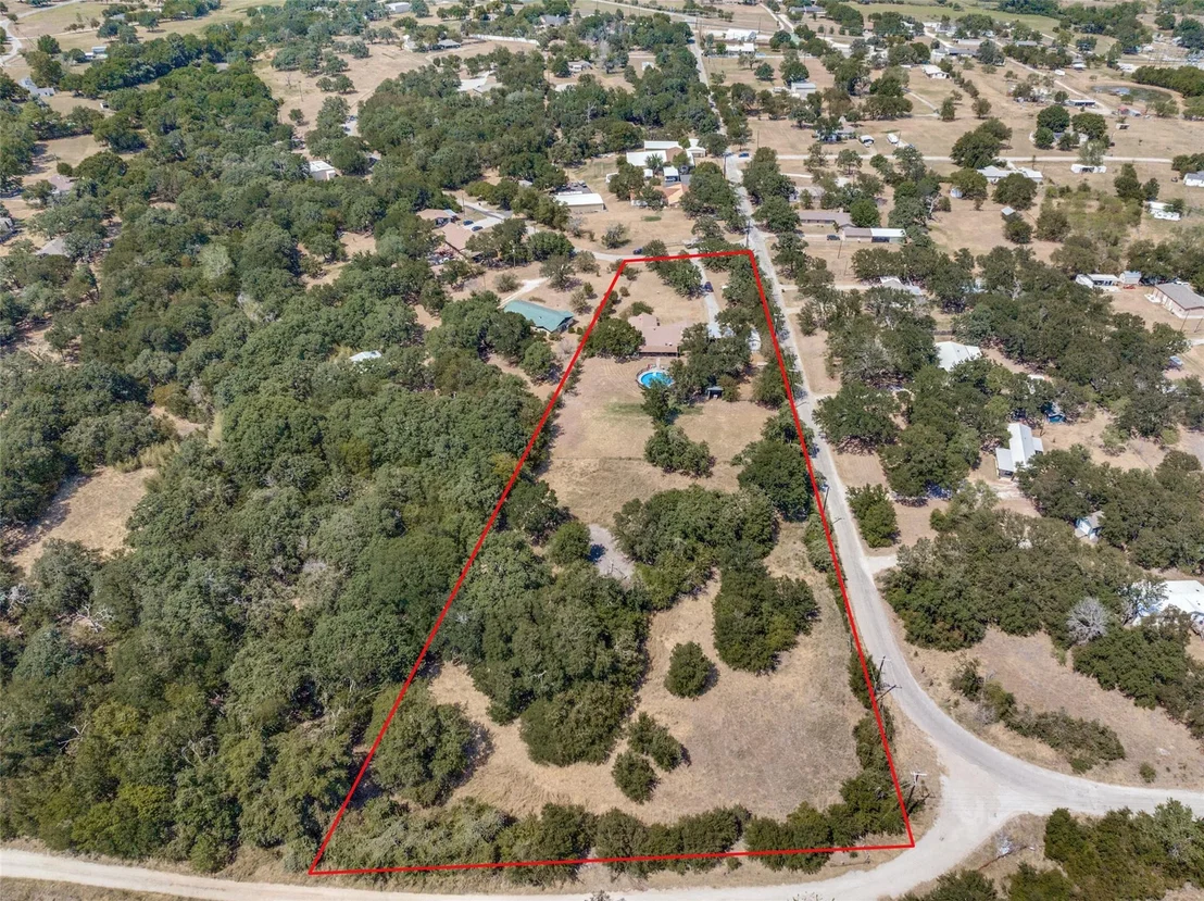 Photo of 885 Kyle Circle