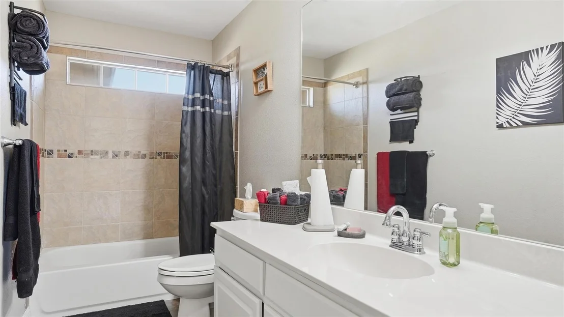 Photo of 1201 Saddle Lakes Drive