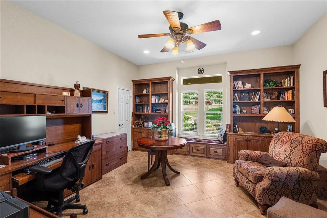 Photo of 275 Jackson Circle