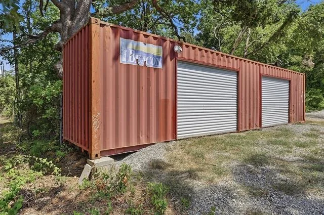 Photo of 305 Ridgecrest Road
