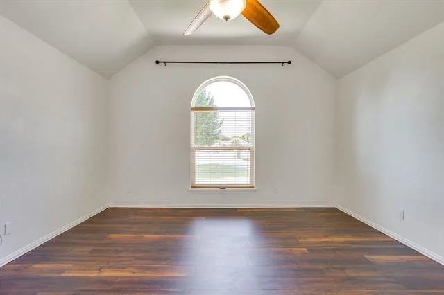 Photo of 116 Cinnamon Court