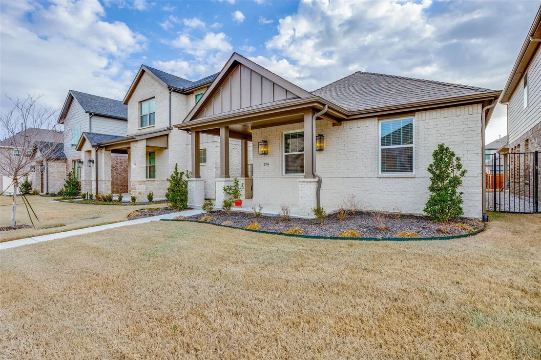 Photo of 4704 Simple Pathway Street