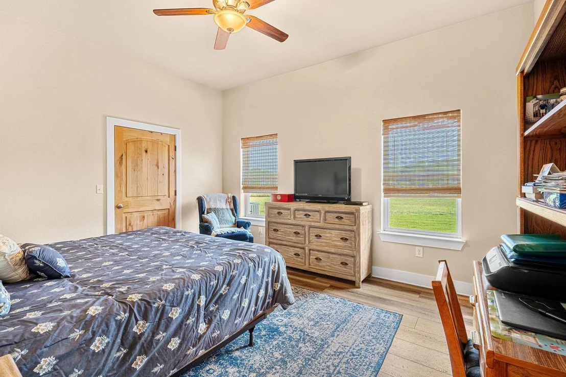 Photo of 1795 County Road 2730