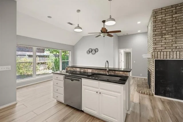 Photo of 10200 Fieldcrest Drive