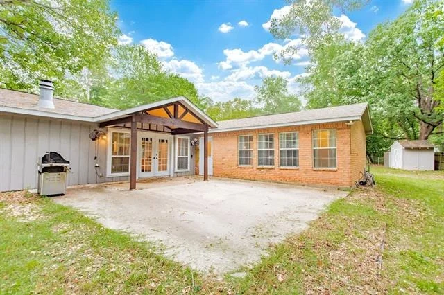 Photo of 105 Grass Knoll Drive