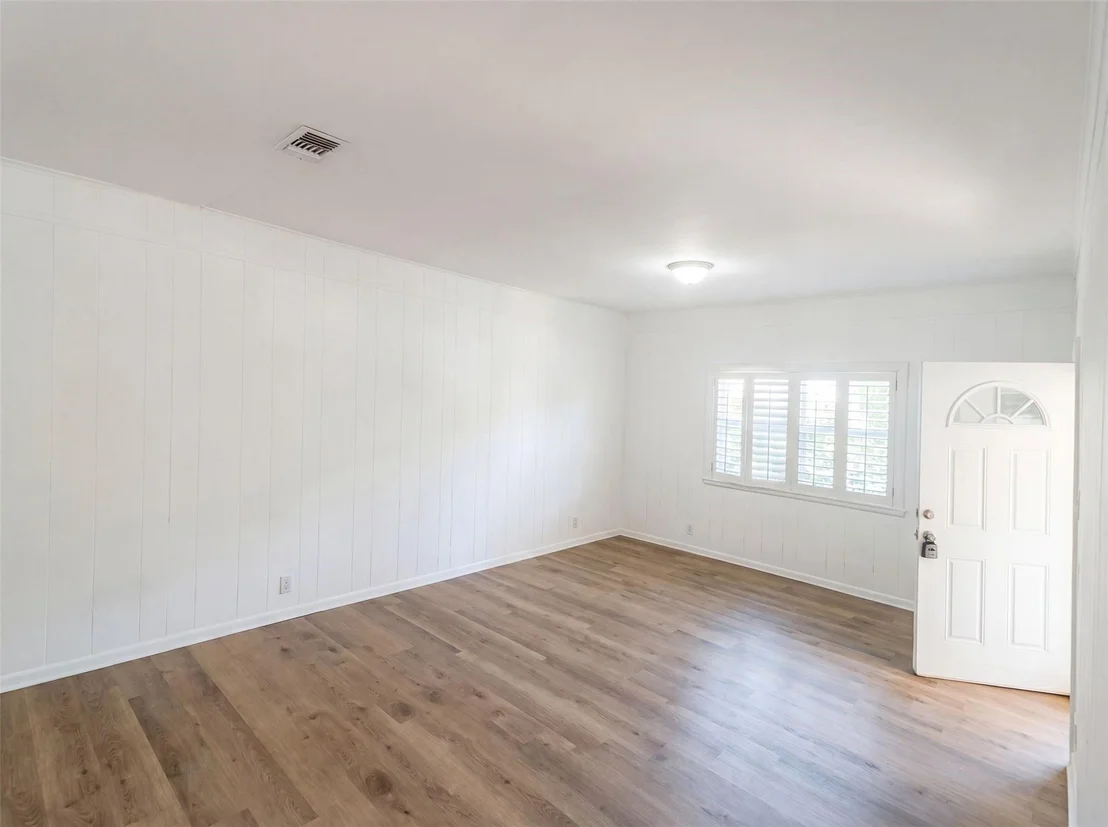 Photo of 421 N 3rd Street