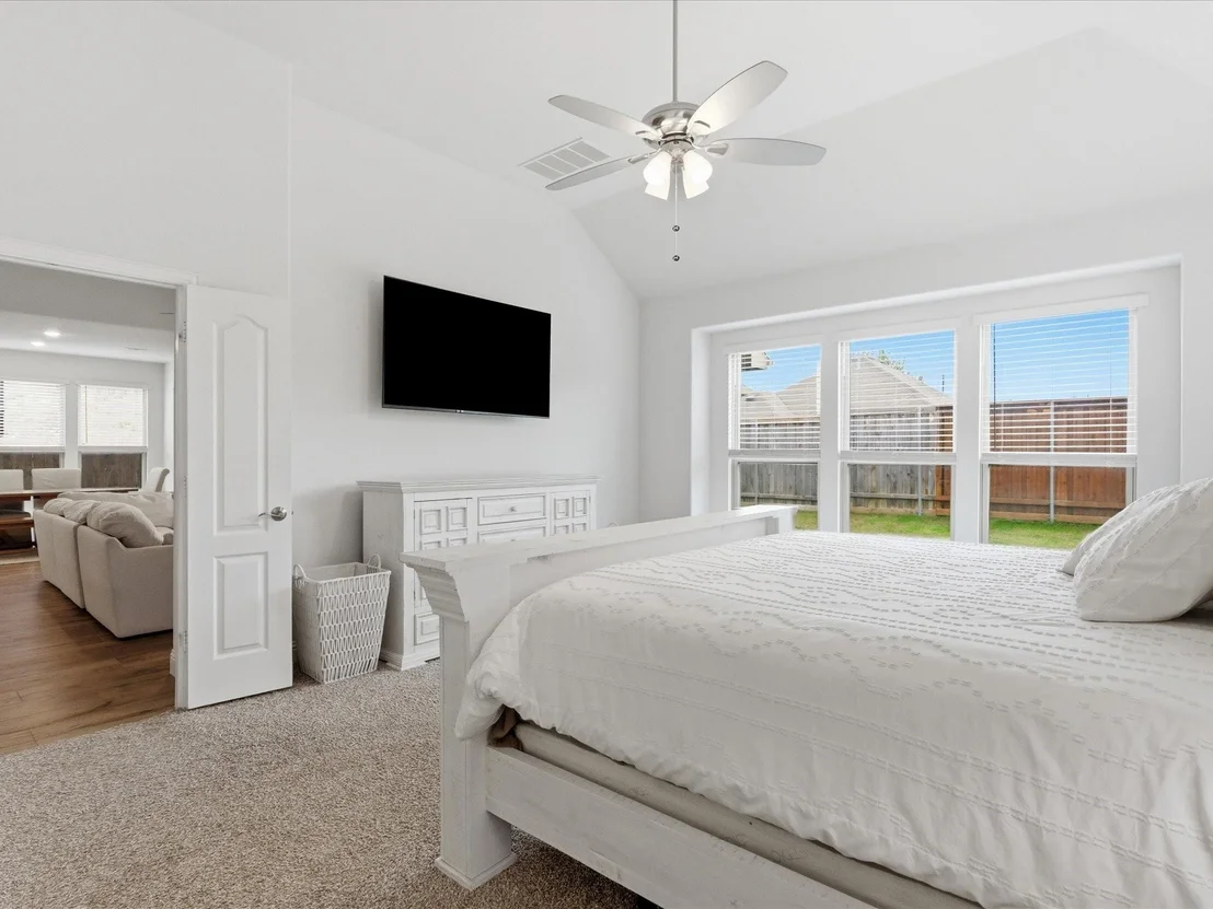 Photo of 351 Bluewood Drive