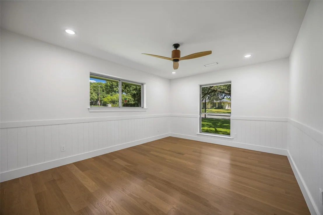Photo of 6910 Waggoner Drive