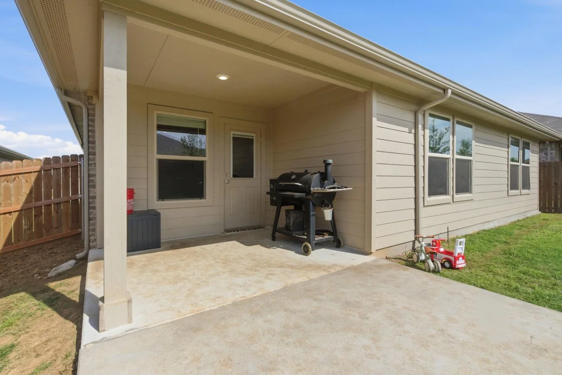 Photo of 549 Derby Lane