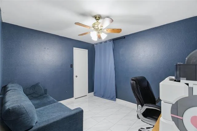 Photo of 604 Bluejay Drive