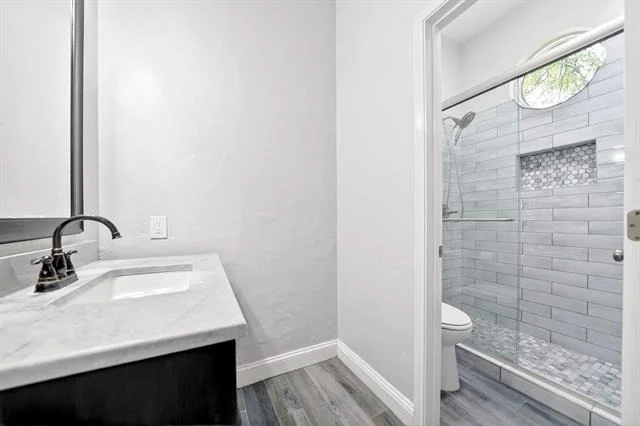 Photo of 5618 Allen Lane