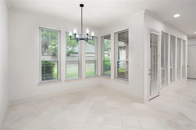 Photo of 906 Glen Rose Drive