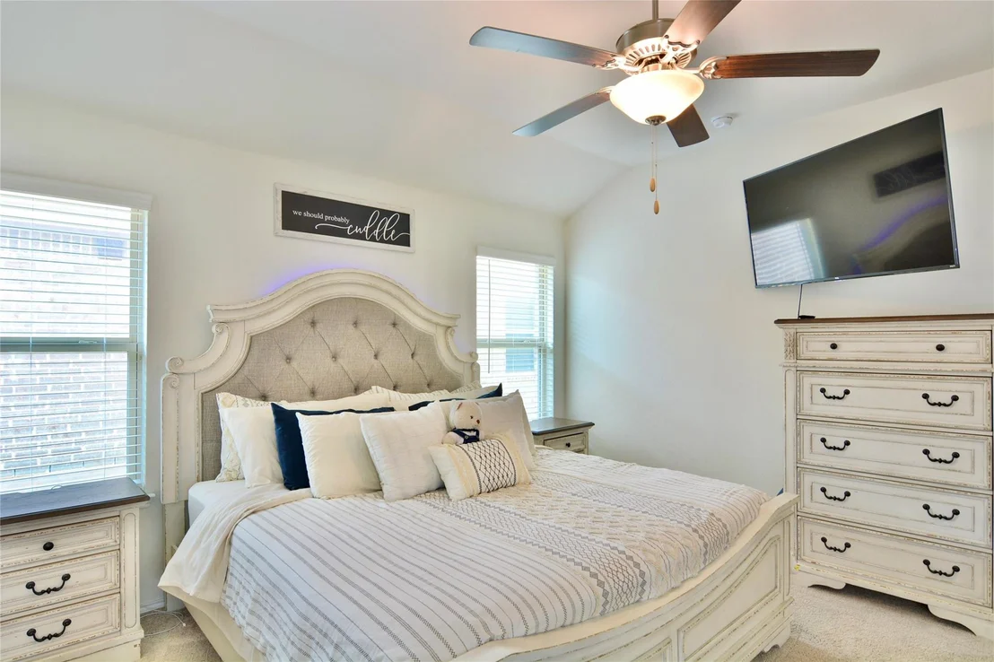 Photo of 465 Pollyann Trail