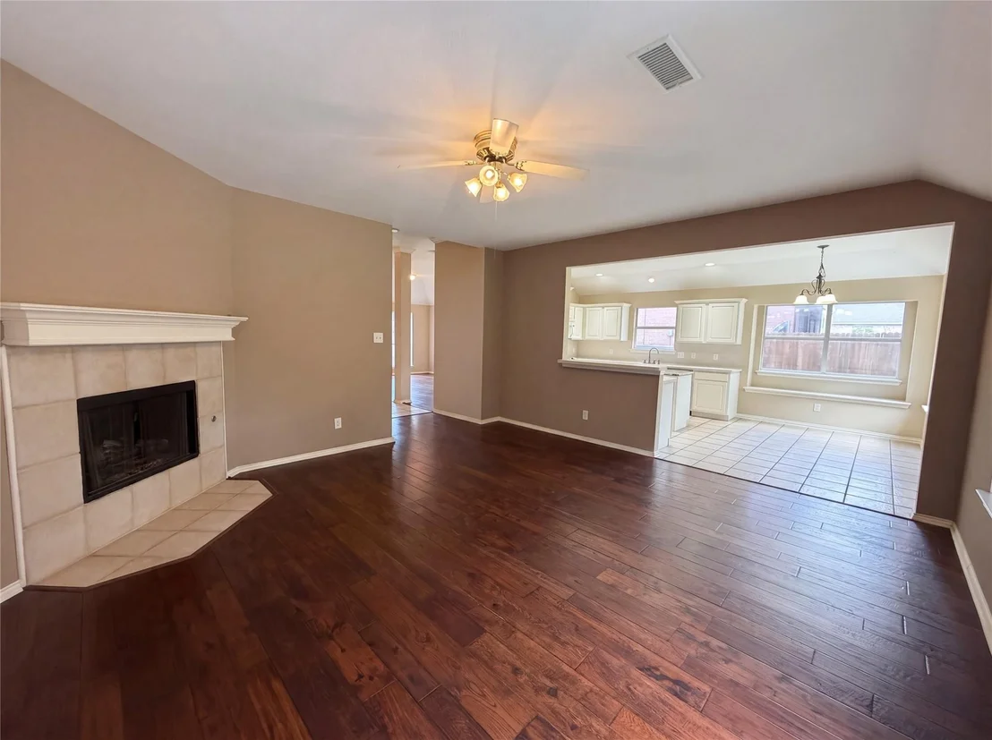 Photo of 525 Hidden Oak Lane