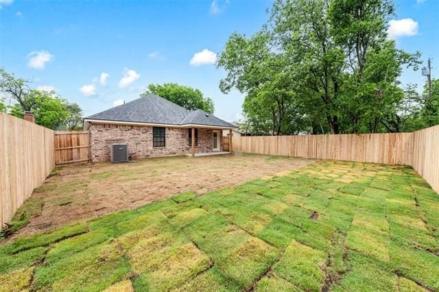 Photo of 3542 Live Oak Avenue