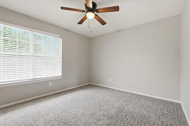 Photo of 5401 Palace Drive