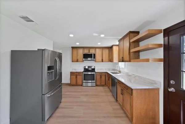 Photo of 3005 Maple Avenue