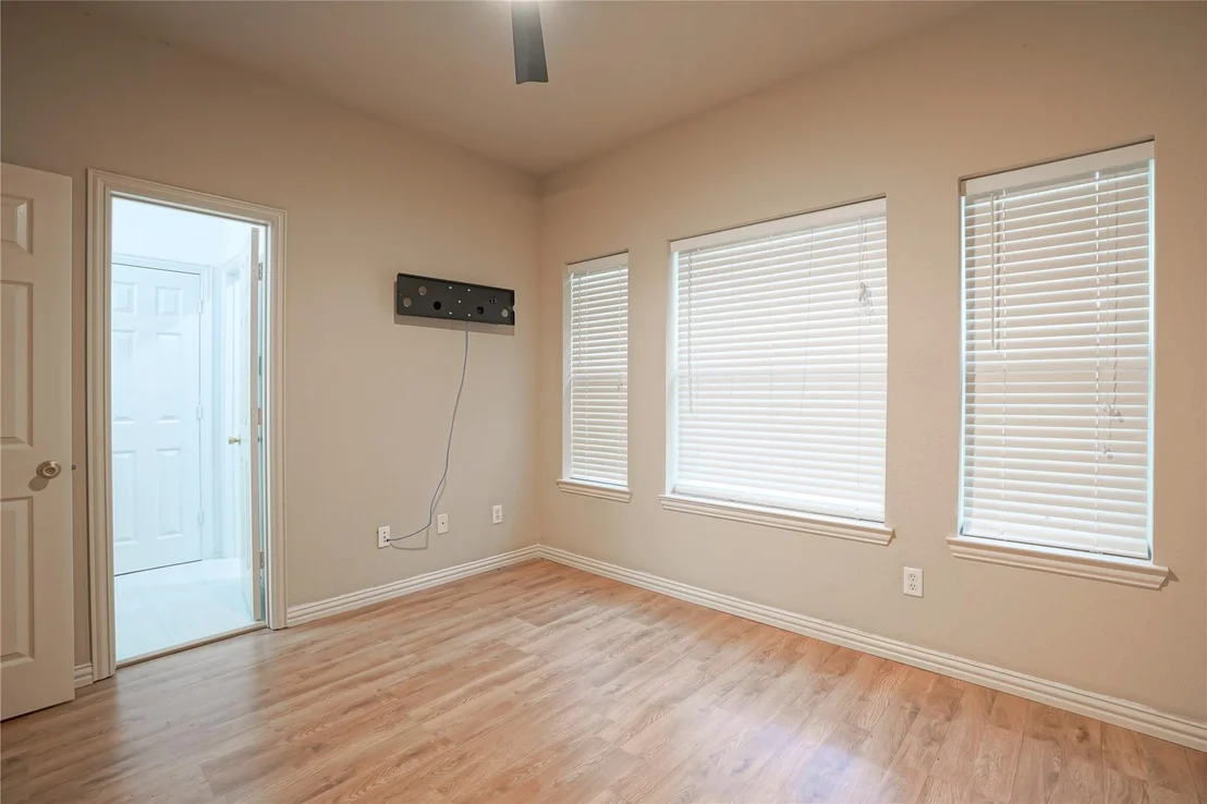 Photo of 609 Trails End Court