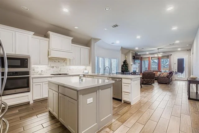 Photo of 833 Knoxbridge Road